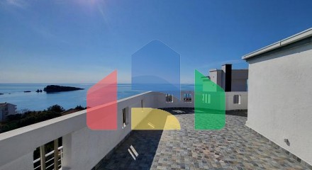 Spacious house in Utjeha with panoramic sea views