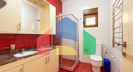 Просторный дом в Утехе с панорамным видом на море