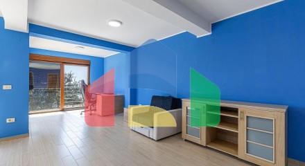 Spacious house in Utjeha with panoramic sea views