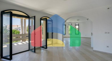 Luxury villa for sale near Utjeha