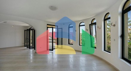Luxury villa for sale near Utjeha