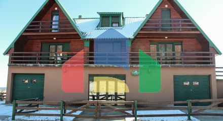 House with apartments, sauna and gym for rent in Zabljak