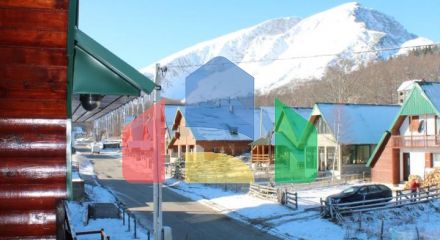 House with apartments, sauna and gym for rent in Zabljak