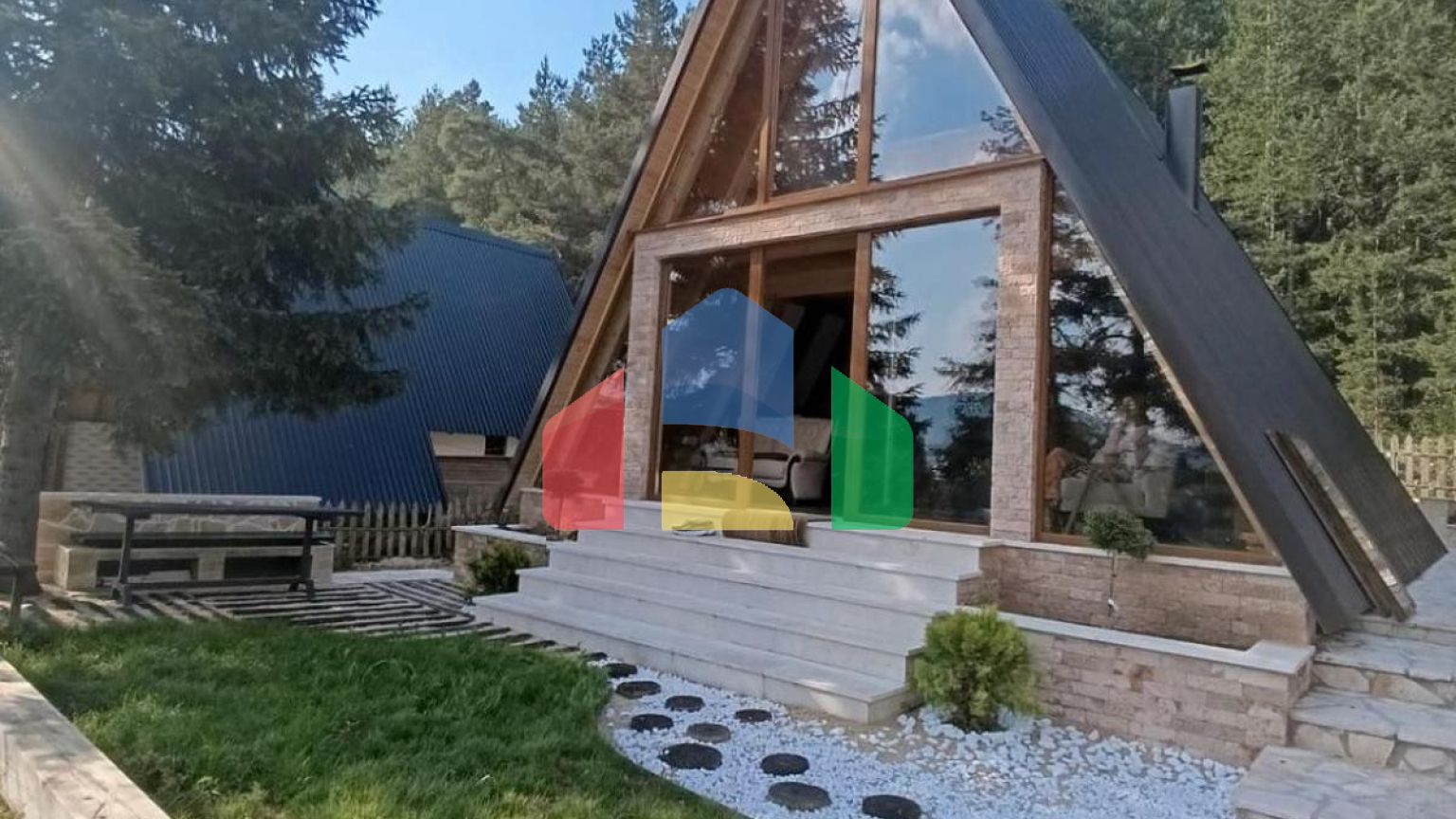 Легальный дом на просторном участке в Жабляке, Борье