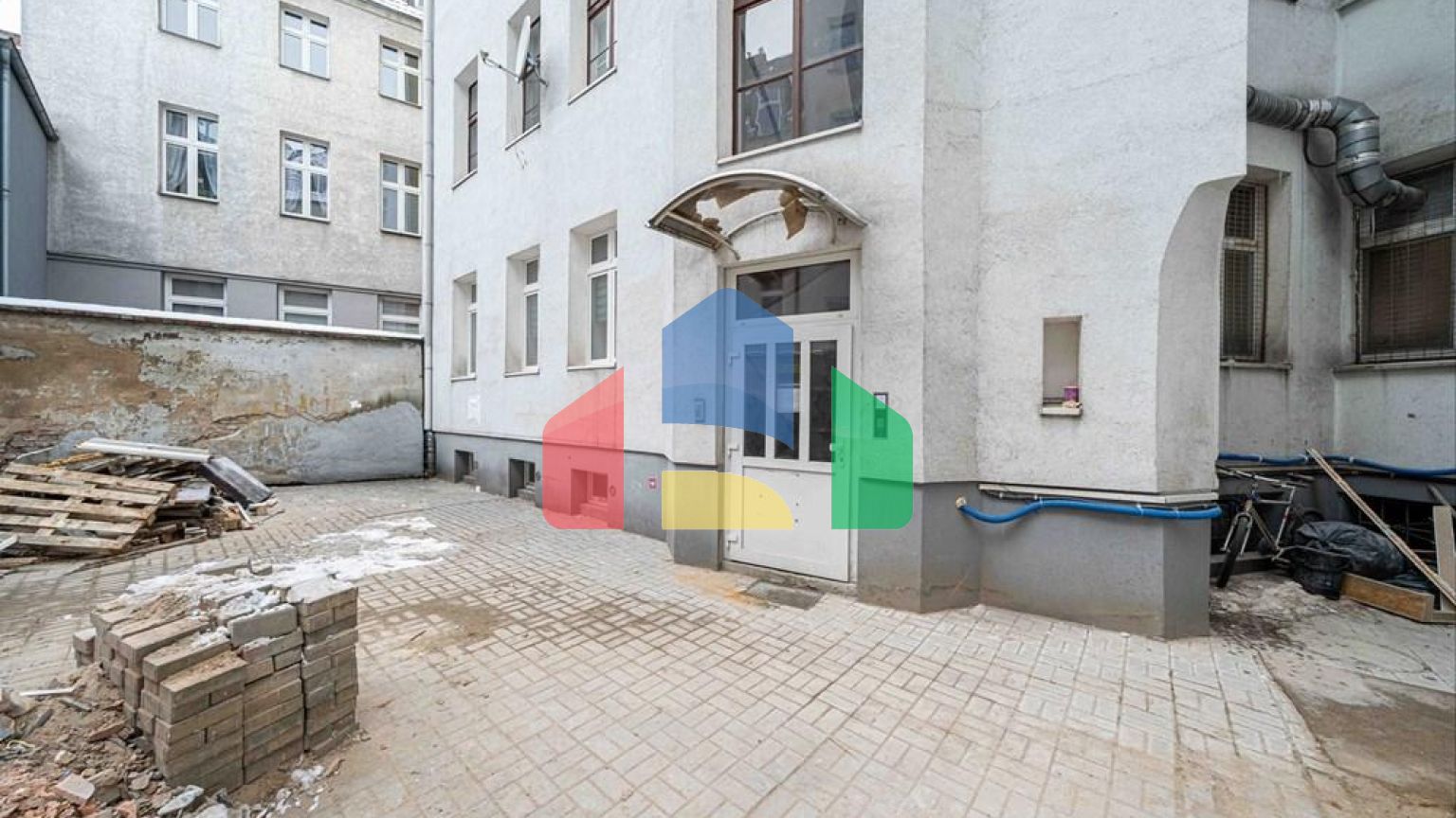 Commercial - Business - Poznan, Poland - PL