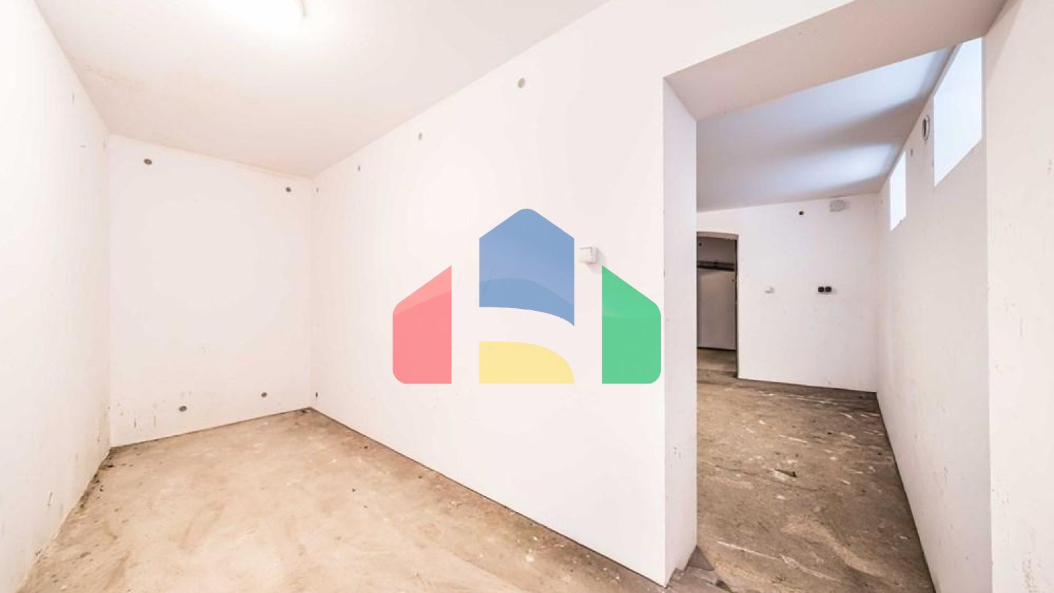 Commercial - Business - Poznan, Poland - PL