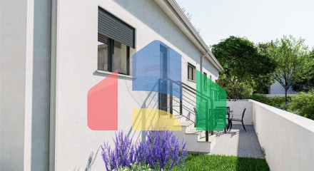 Residential - Single Family Home - T2 - Batalha, Batalha - PT