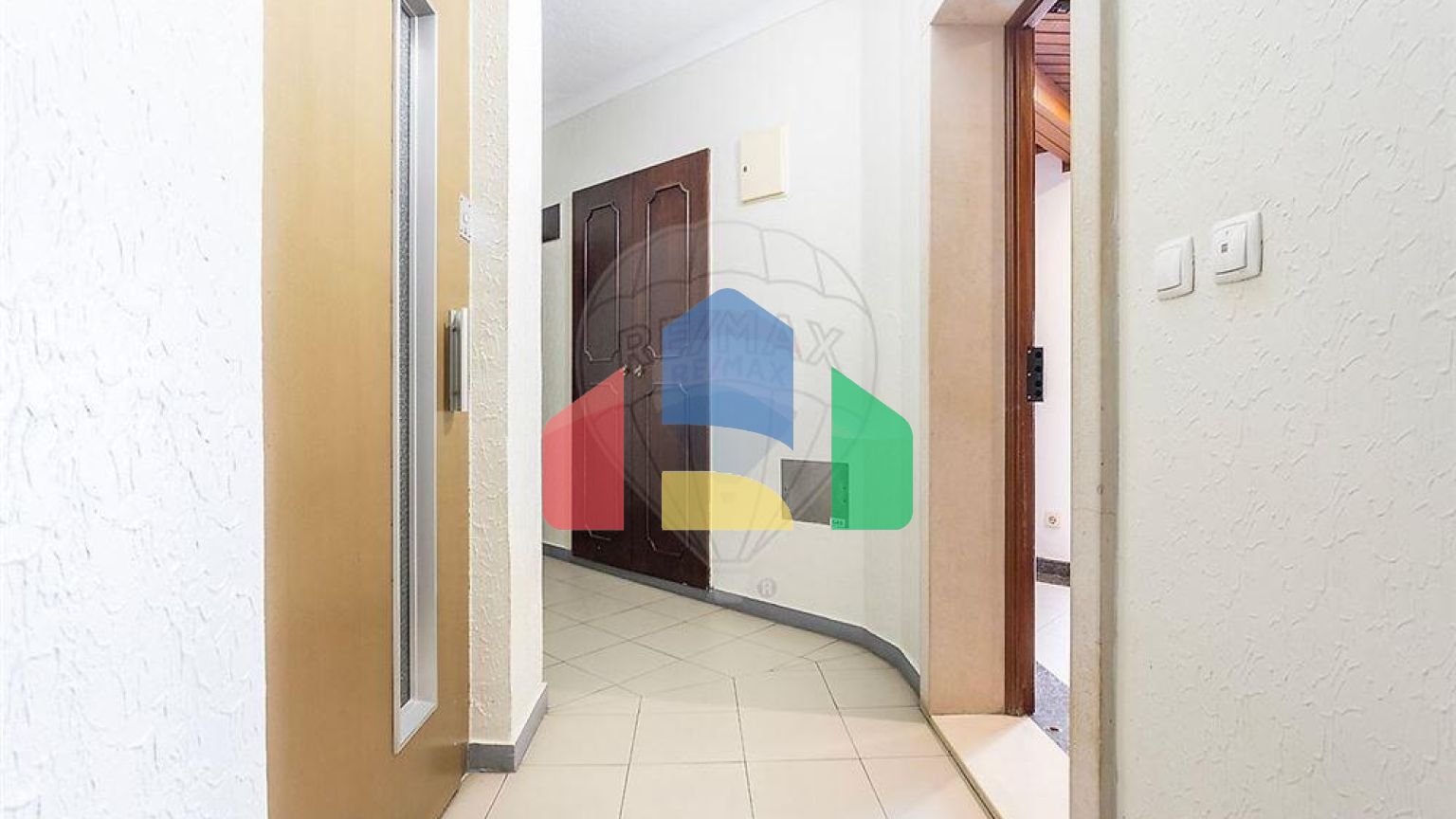 Residential - Condo/Apartment - T1 - Costa da Caparica, Almada - PT