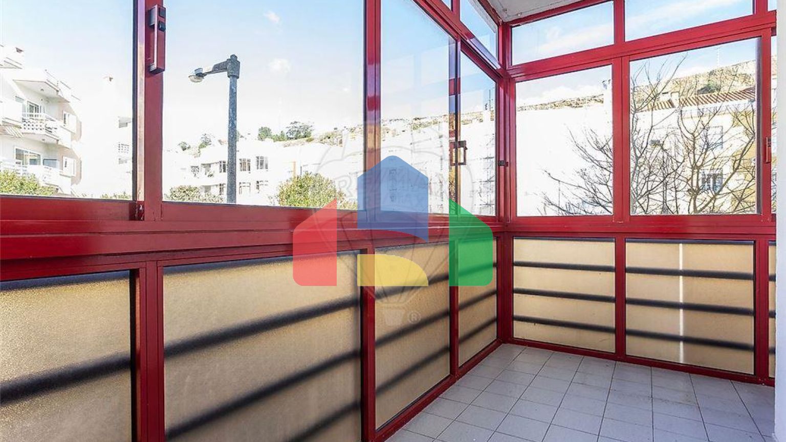 Residential - Condo/Apartment - T1 - Costa da Caparica, Almada - PT