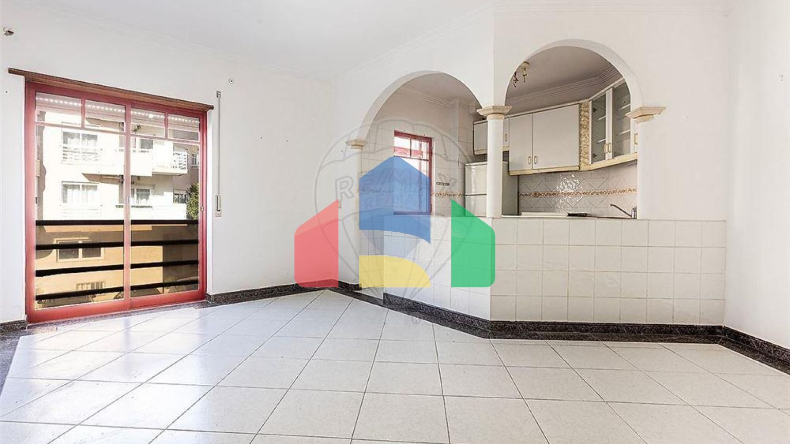 Residential - Condo/Apartment - T1 - Costa da Caparica, Almada - PT