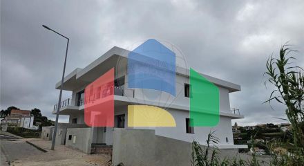 Residential - Single Family Home - T3 - Ericeira, Mafra - PT