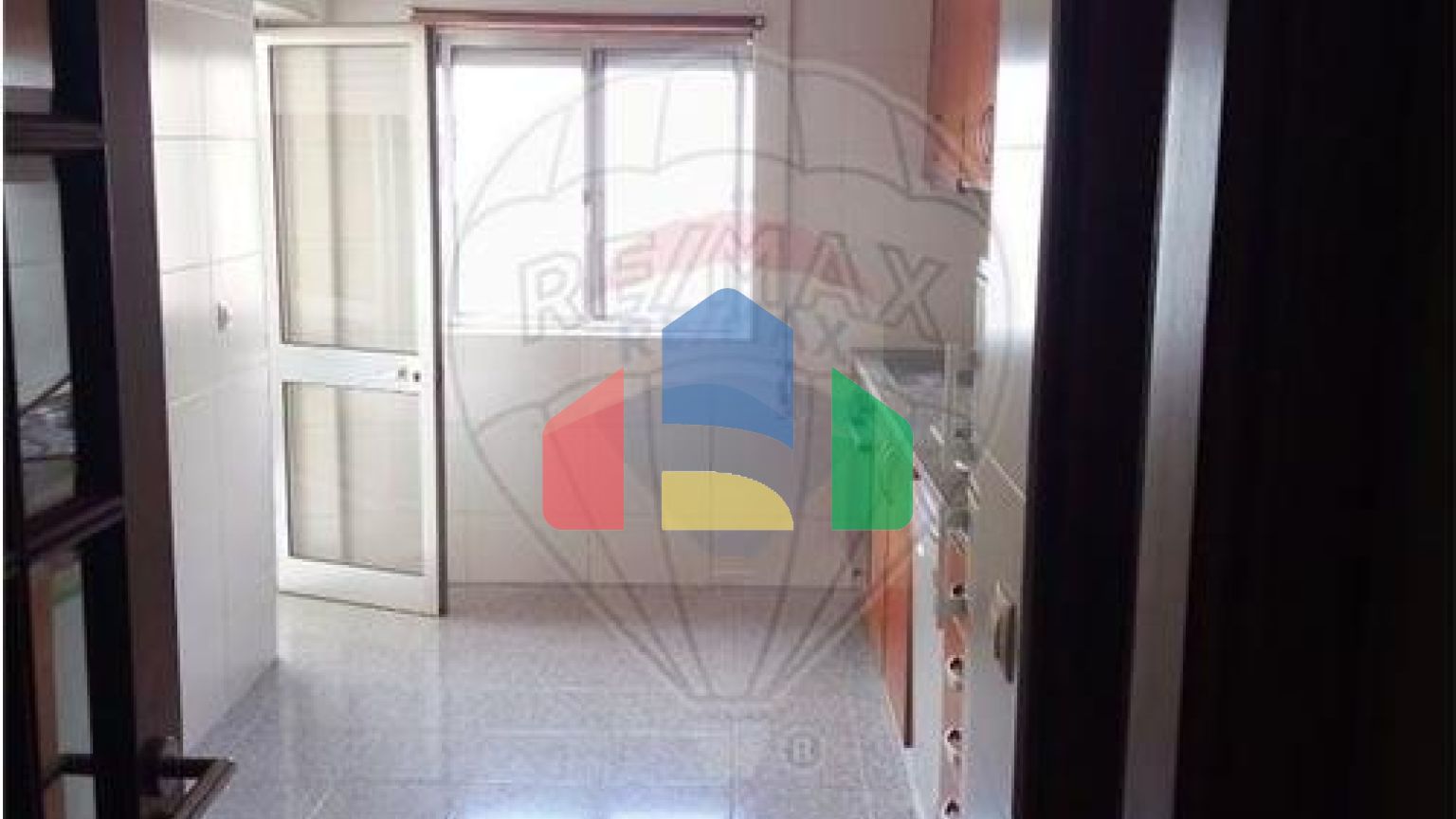 Residential - Condo/Apartment - T3 - Ermesinde, Valongo - PT