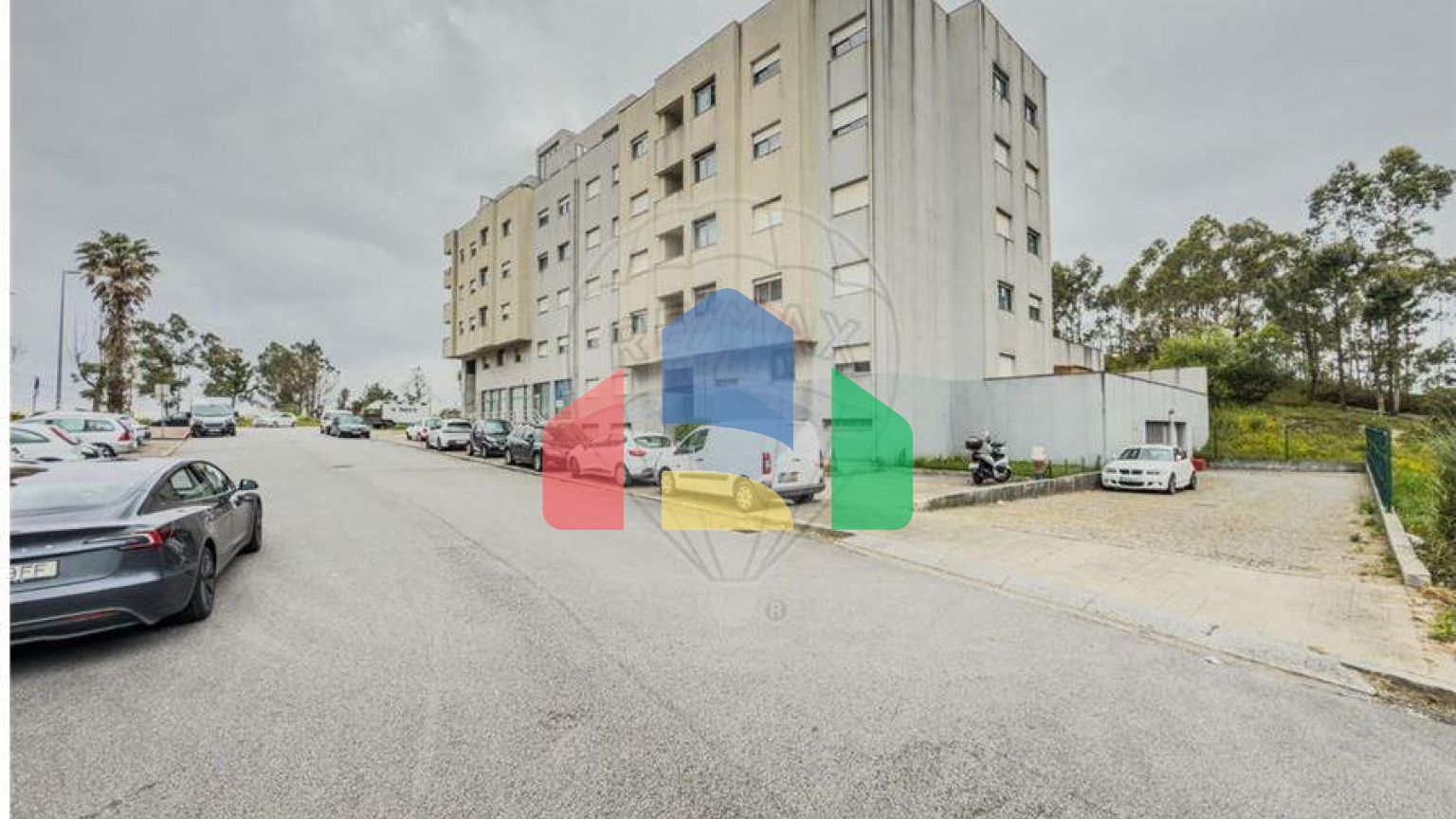 Residential - Condo/Apartment - T2 - Ermesinde, Valongo - PT