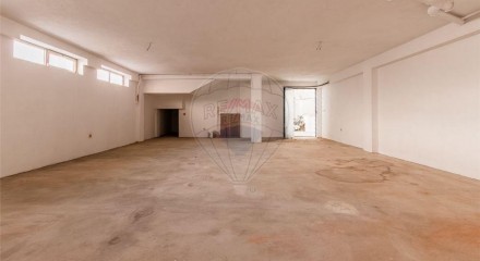 Commercial - Warehouse - Ermesinde, Valongo - PT
