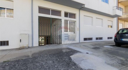 Commercial - Warehouse - Ermesinde, Valongo - PT