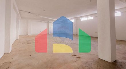 Commercial - Warehouse - Ermesinde, Valongo - PT