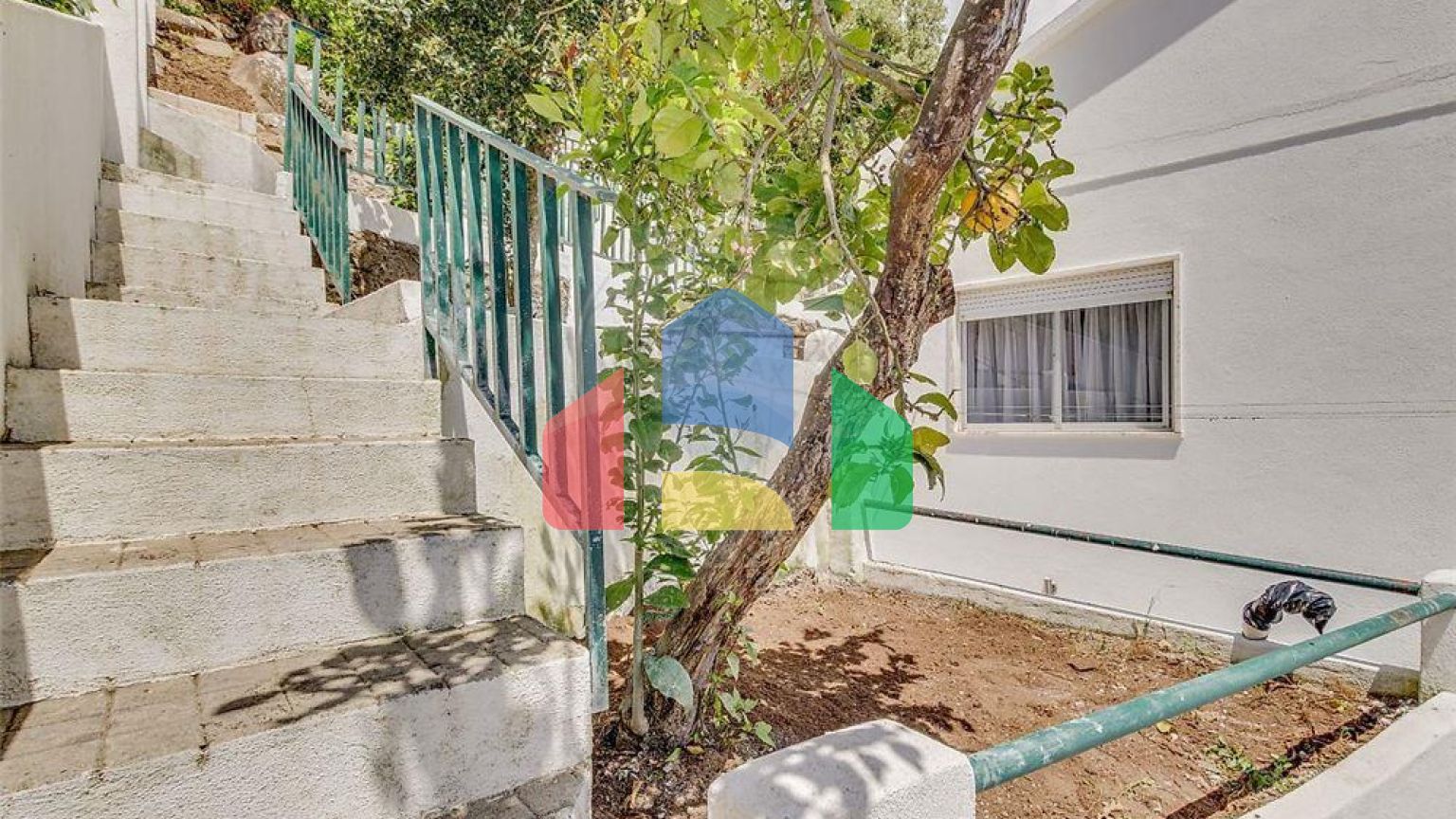 Residential - Single Family Home - T3 - Loures, Loures - PT