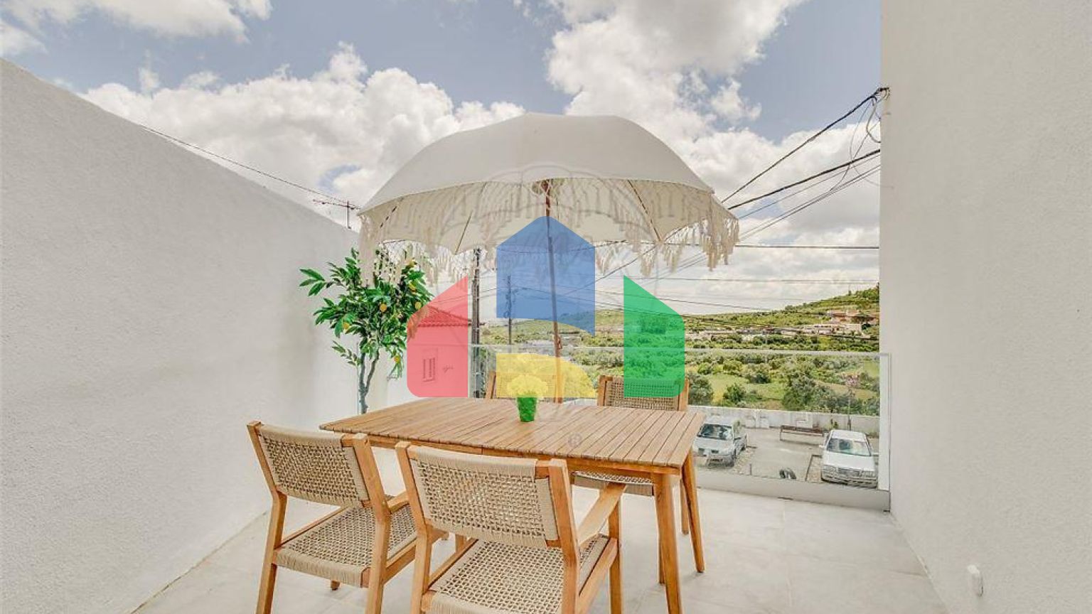 Residential - Single Family Home - T3 - Loures, Loures - PT