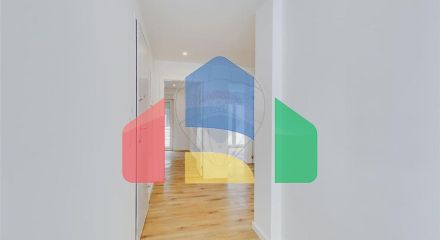 Residential - Single Family Home - T3 - Loures, Loures - PT