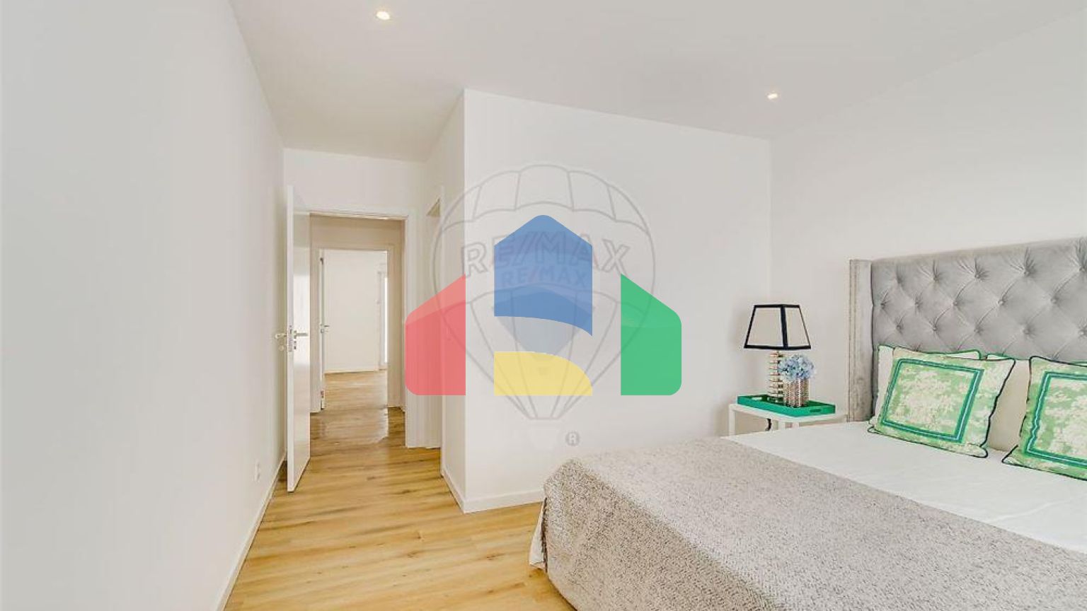 Residential - Single Family Home - T3 - Loures, Loures - PT