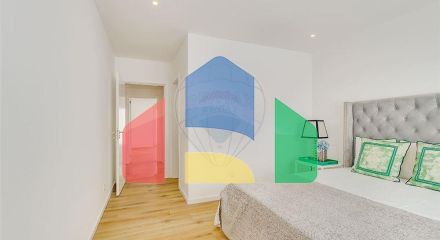 Residential - Single Family Home - T3 - Loures, Loures - PT