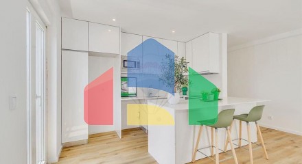 Residential - Single Family Home - T3 - Loures, Loures - PT