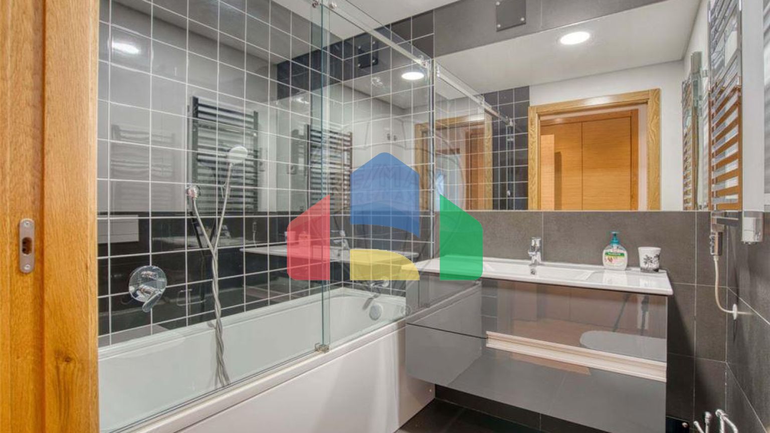 Residential - Condo/Apartment - T3 - Loures, Loures - PT