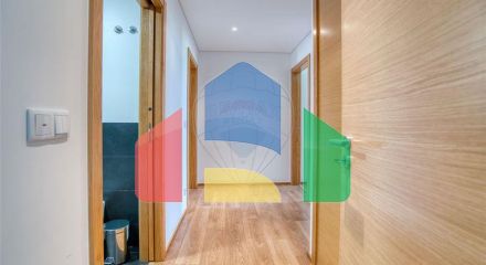 Residential - Condo/Apartment - T3 - Loures, Loures - PT Residential - Condo/Apartment - T3 - Loures, Loures - PT