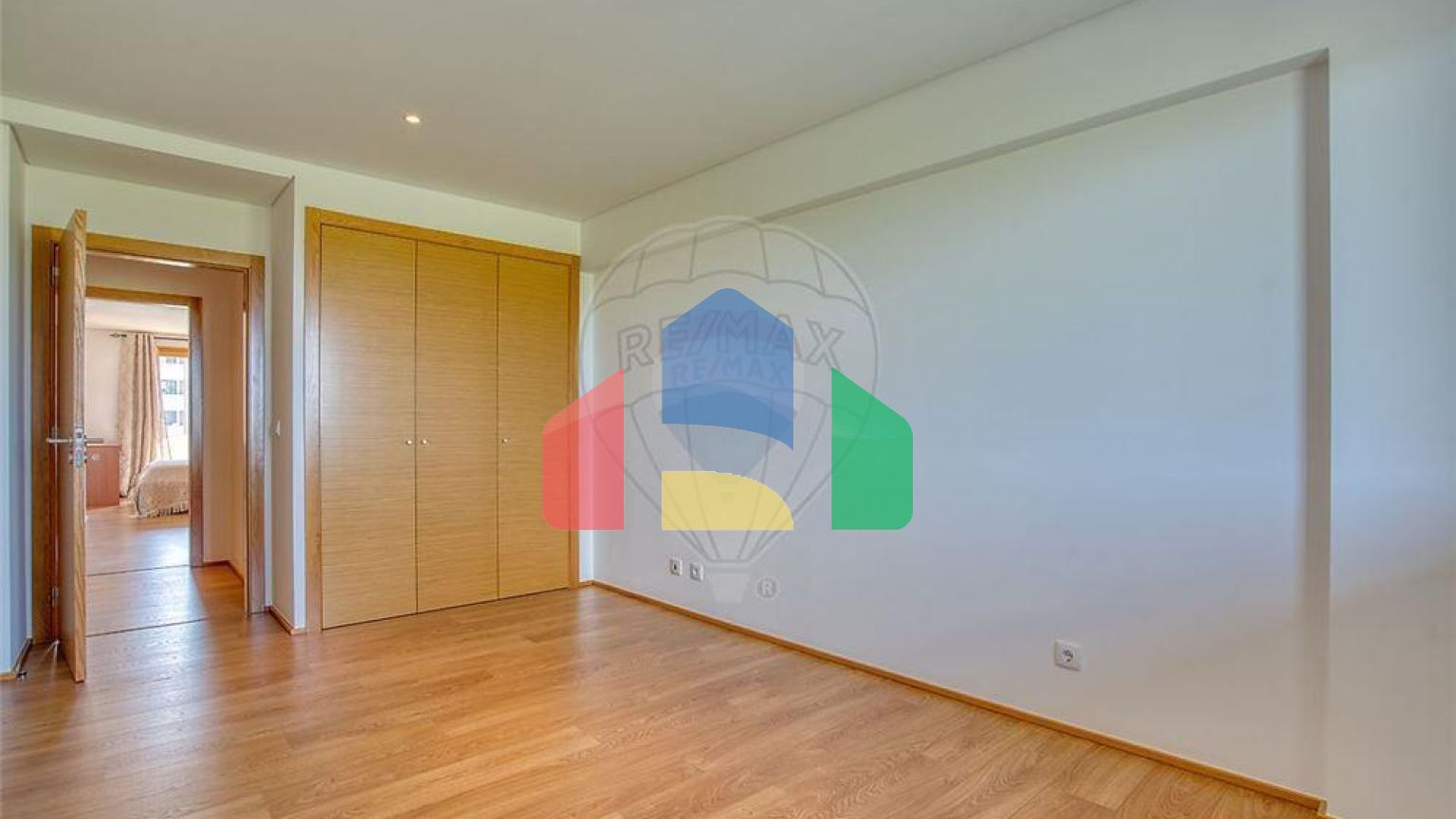 Residential - Condo/Apartment - T3 - Loures, Loures - PT