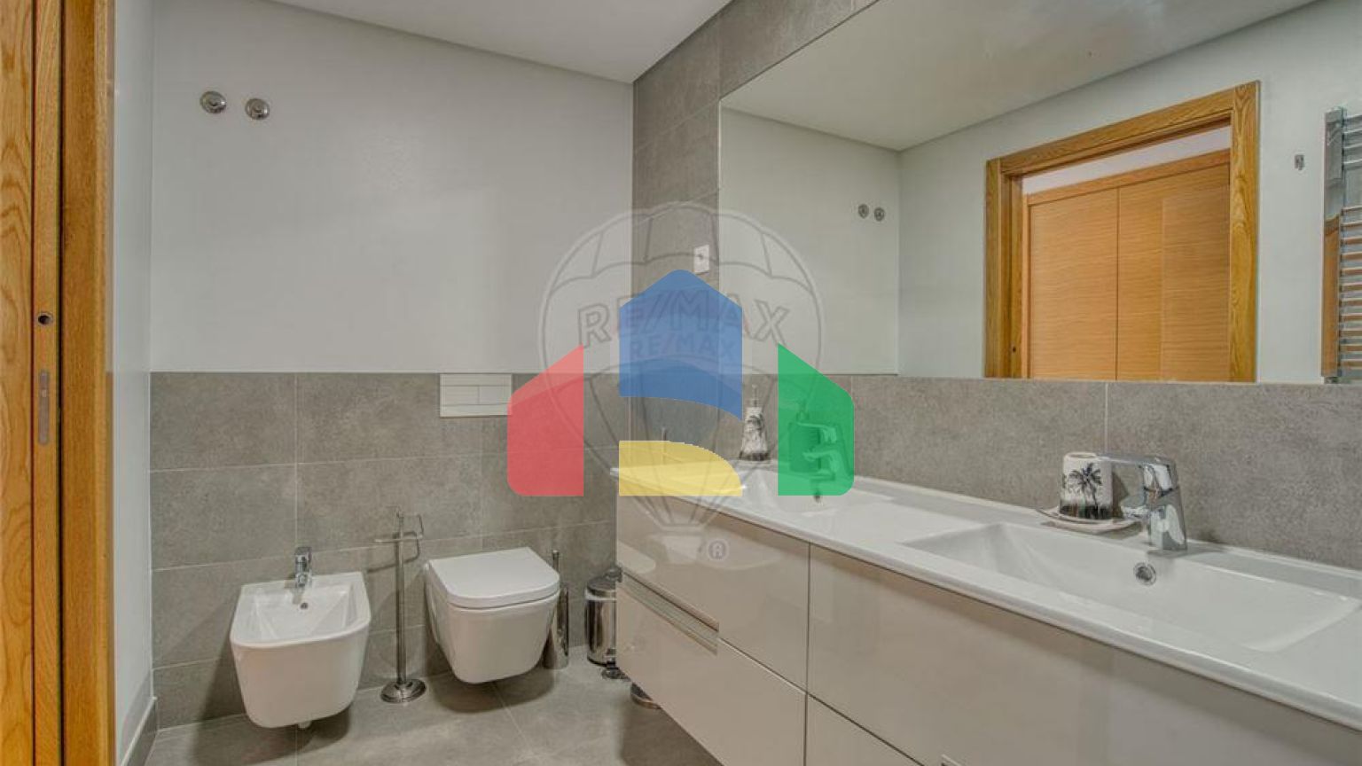 Residential - Condo/Apartment - T3 - Loures, Loures - PT