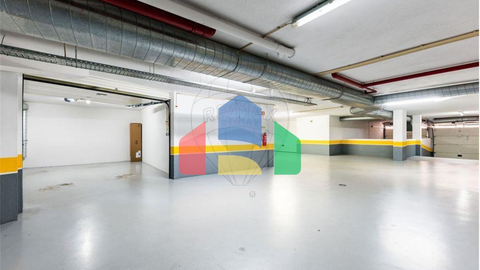 Residential - Condo/Apartment - T1 - Loures, Loures - PT