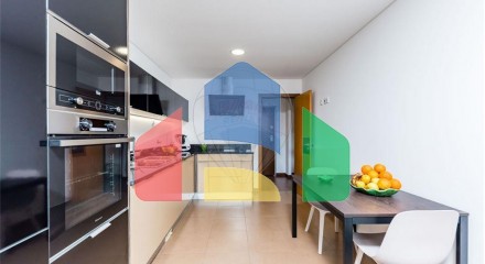 Residential - Condo/Apartment - T1 - Loures, Loures - PT