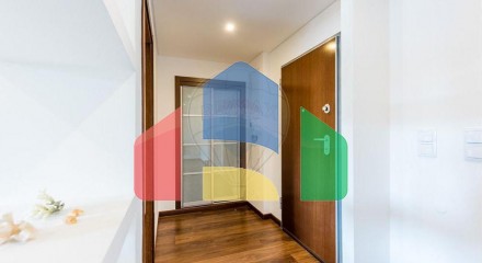 Residential - Condo/Apartment - T1 - Loures, Loures - PT