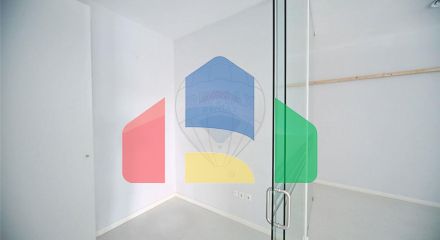 Commercial - Commercial/Retail - Loures, Loures - PT