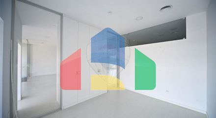Commercial - Commercial/Retail - Loures, Loures - PT