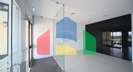 Commercial - Commercial/Retail - Loures, Loures - PT