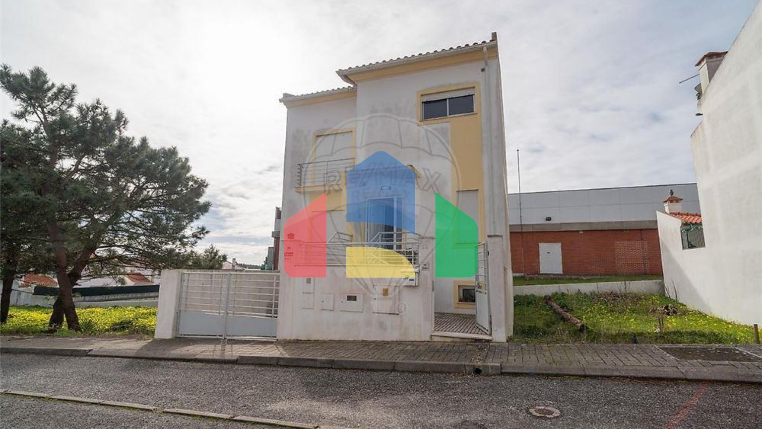 Residential - Single Family Home - T3 - Nazare, Nazare - PT