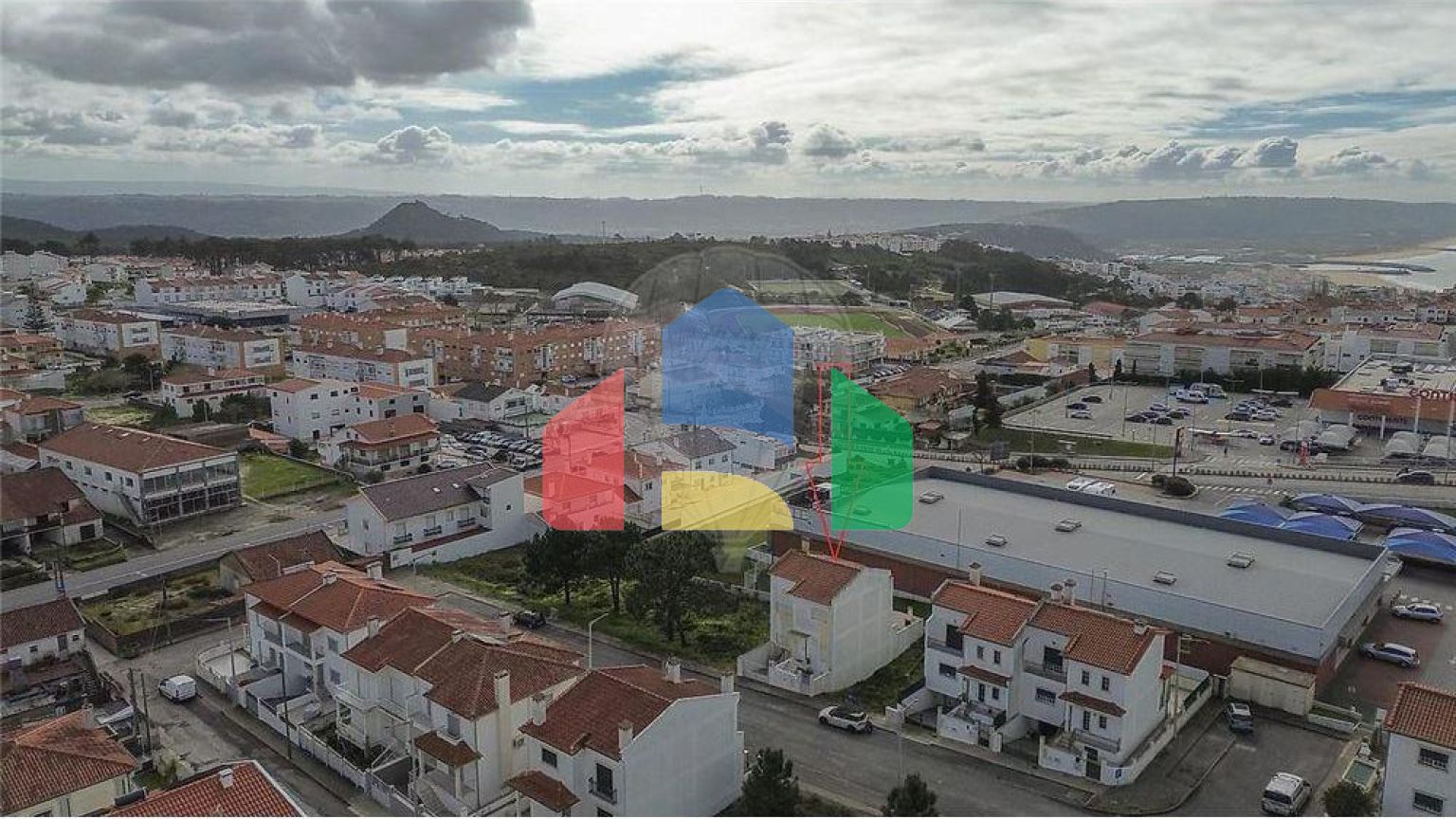 Residential - Single Family Home - T3 - Nazare, Nazare - PT