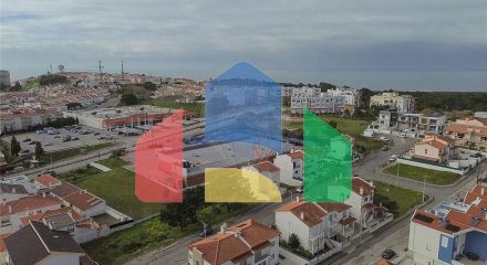 Residential - Single Family Home - T3 - Nazare, Nazare - PT