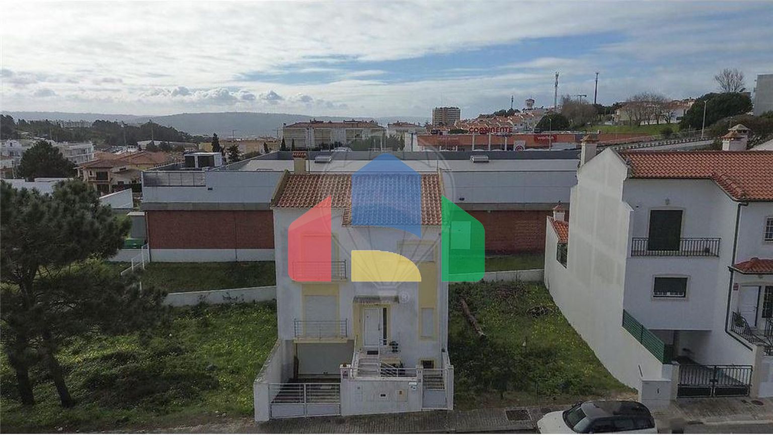 Residential - Single Family Home - T3 - Nazare, Nazare - PT