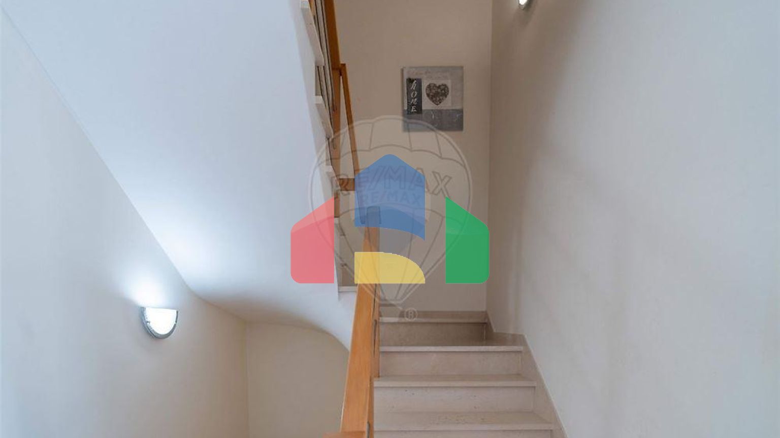 Residential - Single Family Home - T3 - Nazare, Nazare - PT