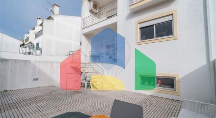 Residential - Single Family Home - T3 - Nazare, Nazare - PT