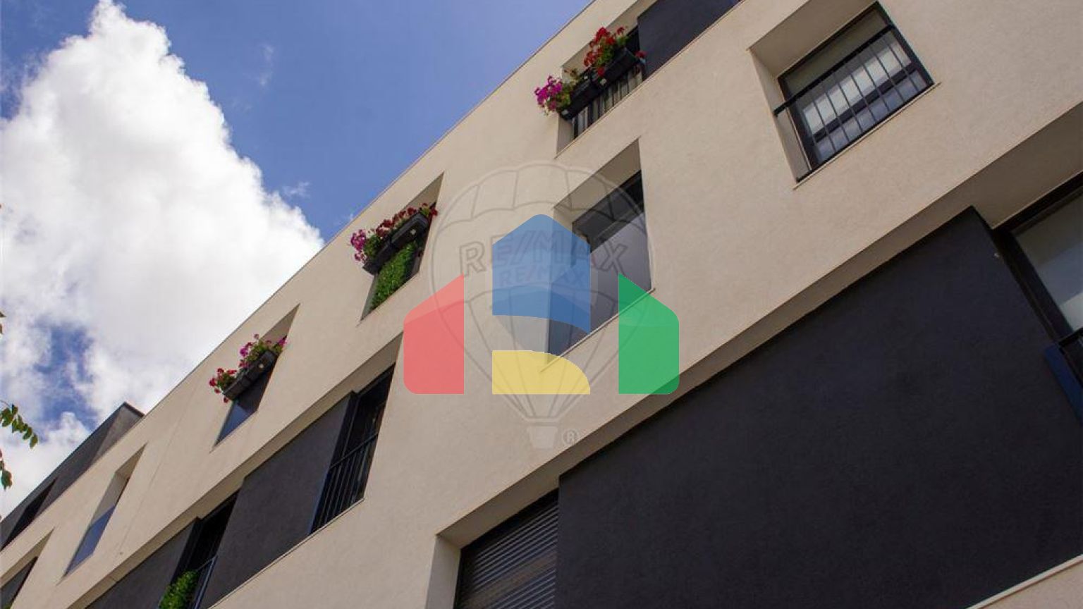 Residential - Condo/Apartment - T3 - Olhão, Olhão - PT