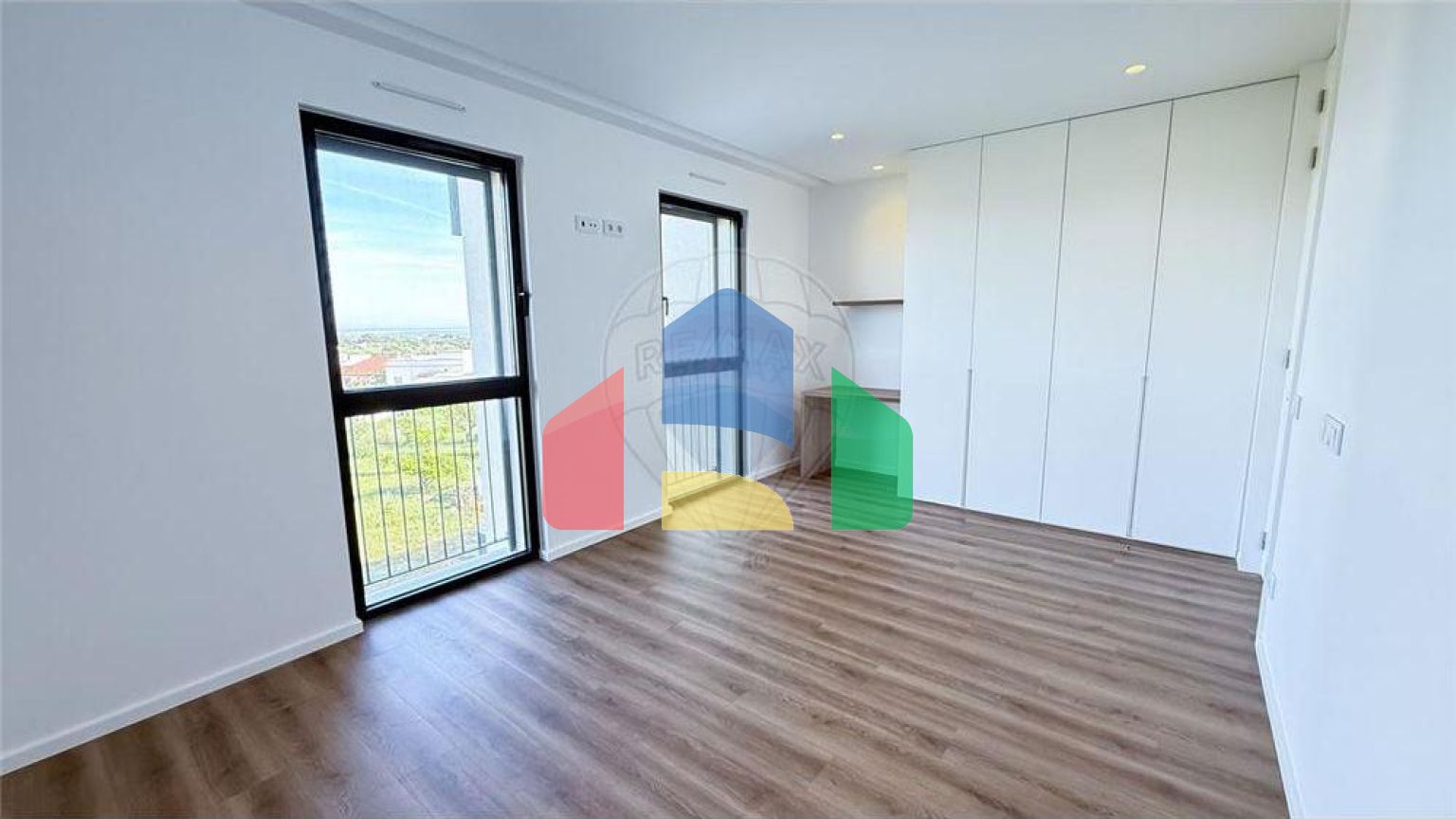 Residential - Condo/Apartment - T3 - Olhão, Olhão - PT