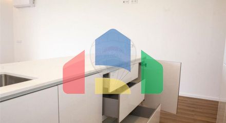 Residential - Condo/Apartment - T3 - Olhão, Olhão - PT