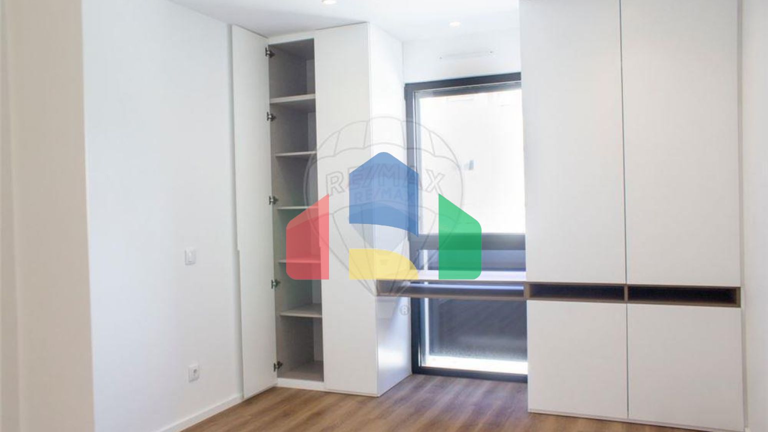 Residential - Condo/Apartment - T3 - Olhão, Olhão - PT