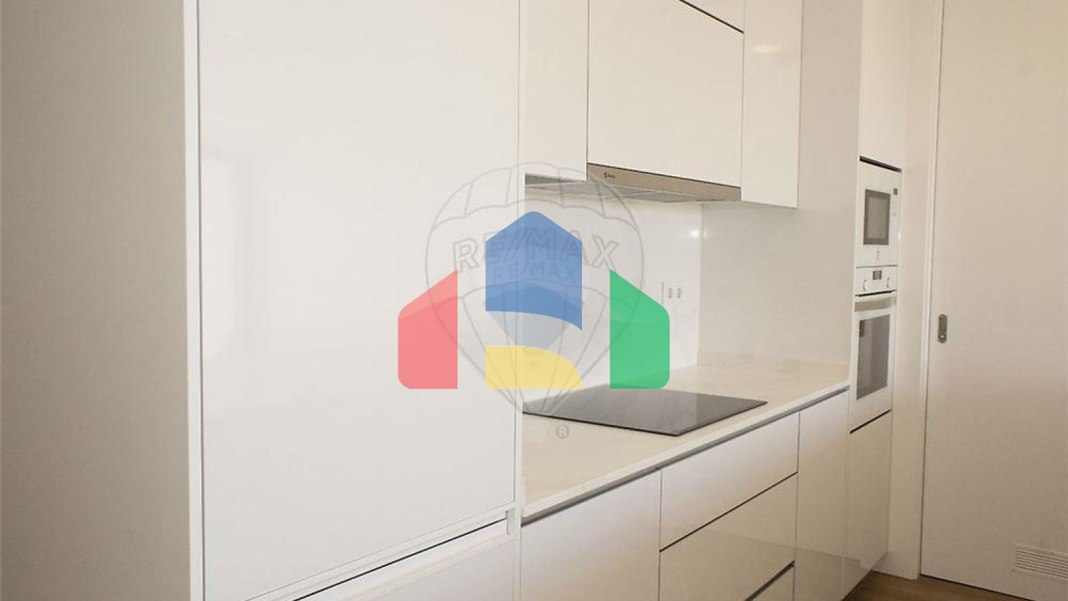 Residential - Condo/Apartment - T3 - Olhão, Olhão - PT