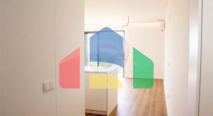 Residential - Condo/Apartment - T3 - Olhão, Olhão - PT