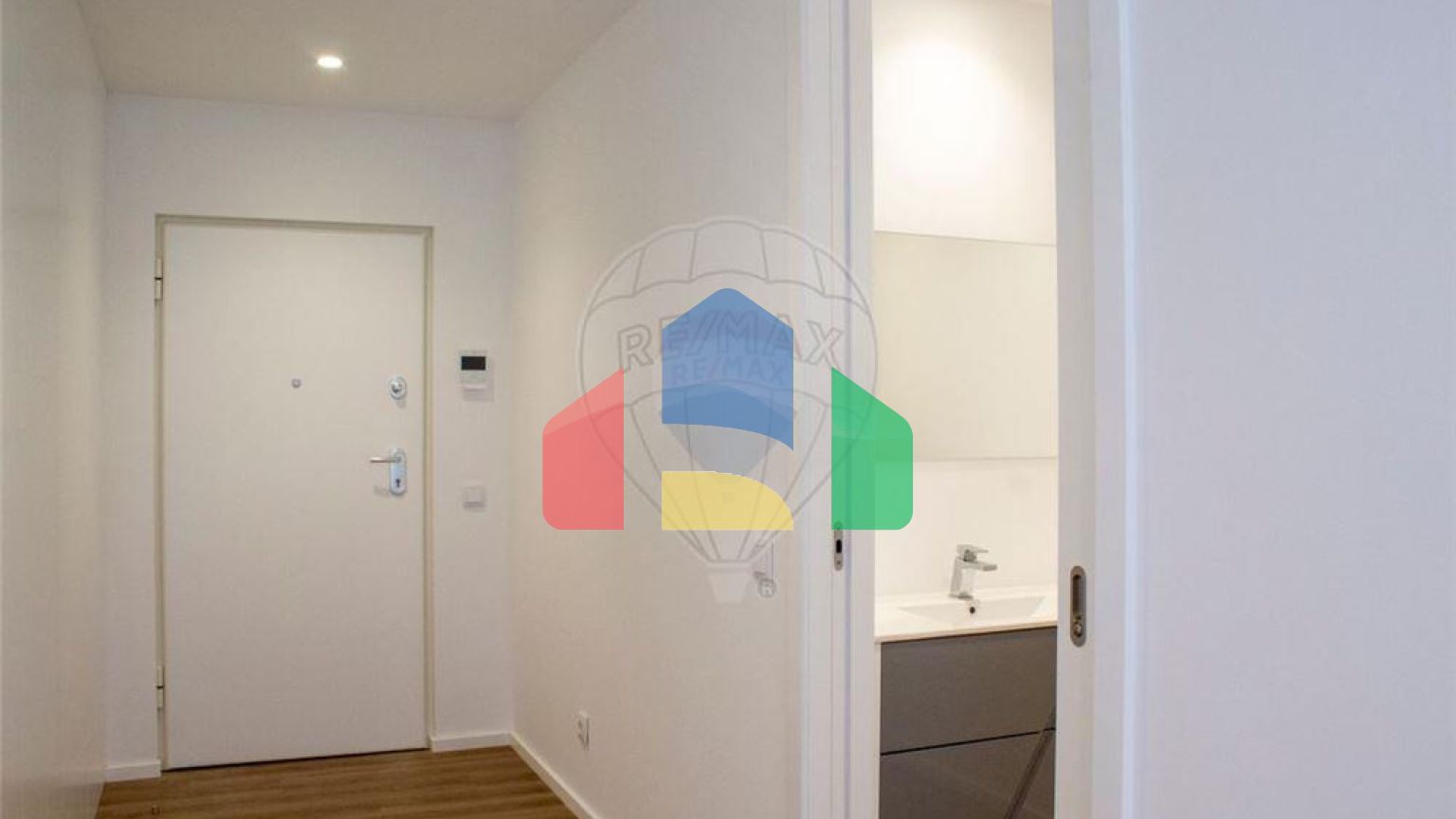 Residential - Condo/Apartment - T3 - Olhão, Olhão - PT