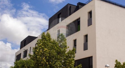 Residential - Condo/Apartment - T2 - Olhão, Olhão - PT